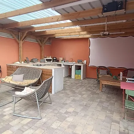 La Grange Aux Fees * אמנוויל