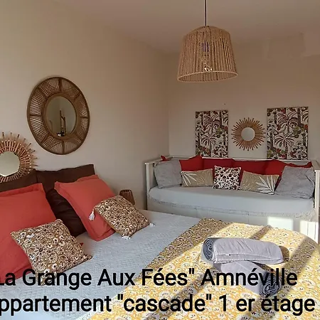 La Grange Aux Fees דירה