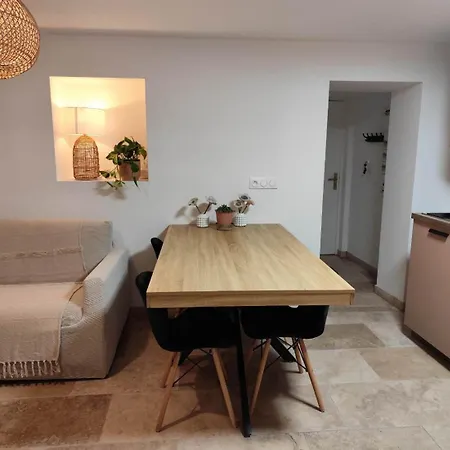 Apartament La Grange Aux Fees