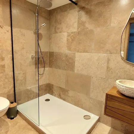 La Grange Aux Fees Apartment