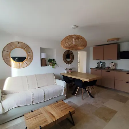 La Grange Aux Fees דירה *